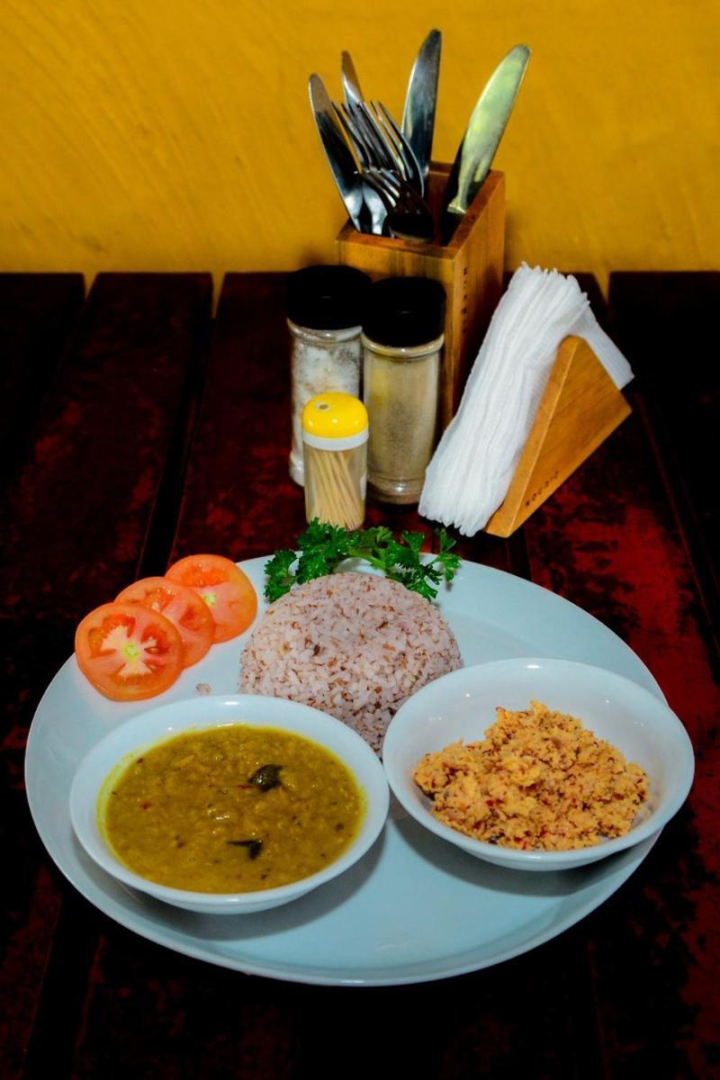 Coconut Style Restaurant & Milinda Guest Hotel Unawatuna Kültér fotó