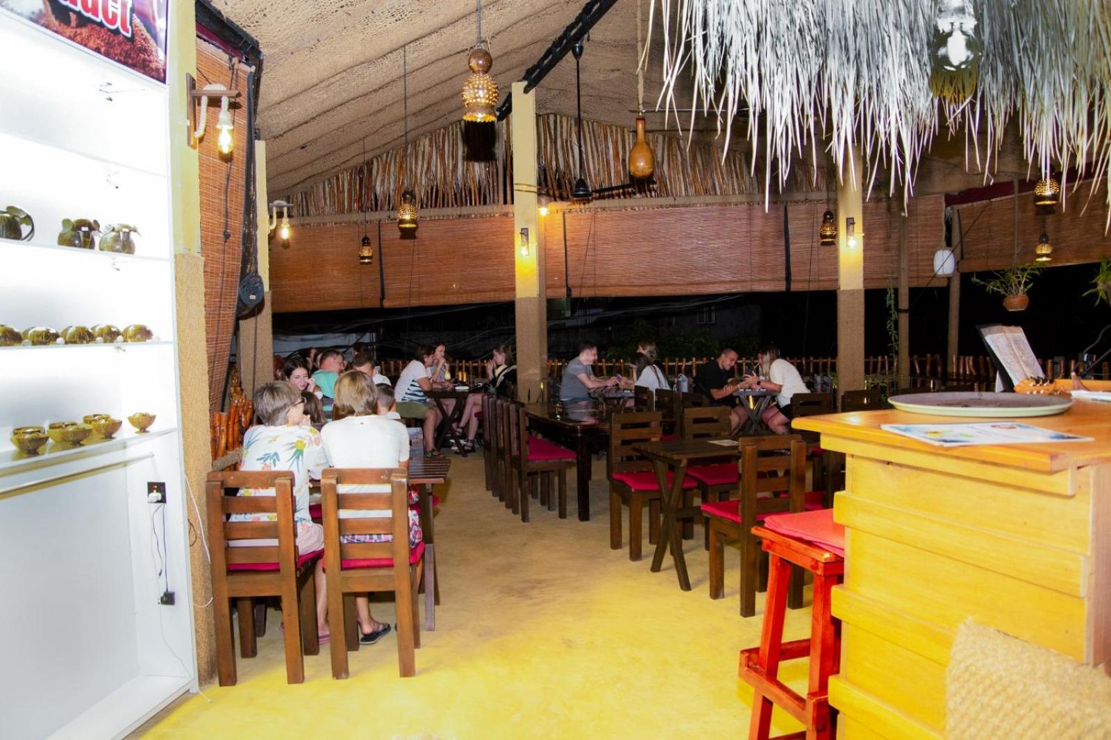 Coconut Style Restaurant & Milinda Guest Hotel Unawatuna Kültér fotó